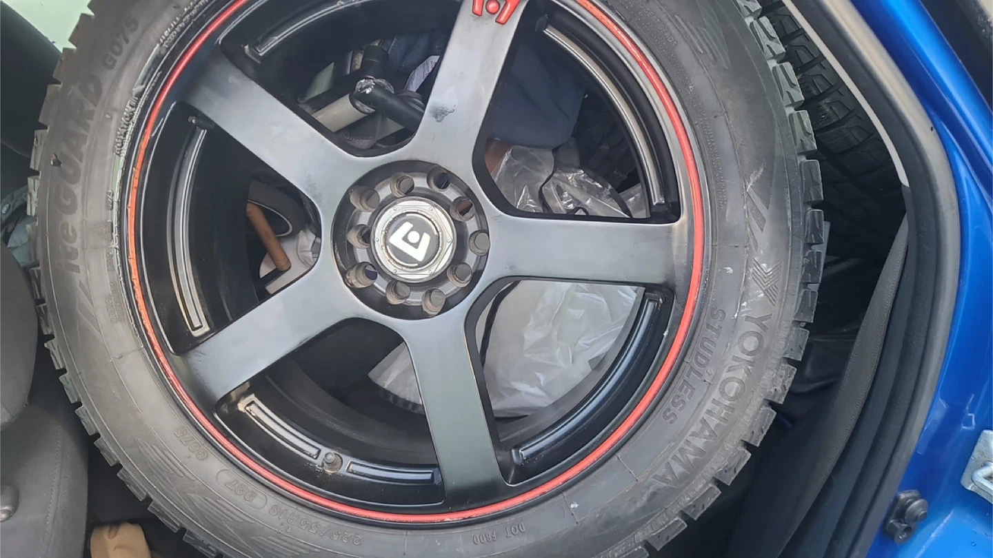 READ AD! - Yokohama IceGuard 225/55/18 on aluminum wheels - photo 2