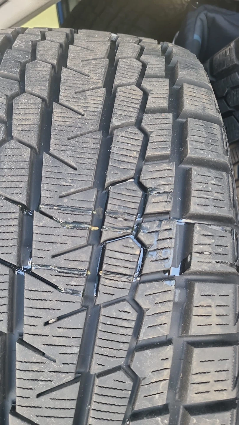 READ AD! - Yokohama IceGuard 225/55/18 on aluminum wheels - photo 5