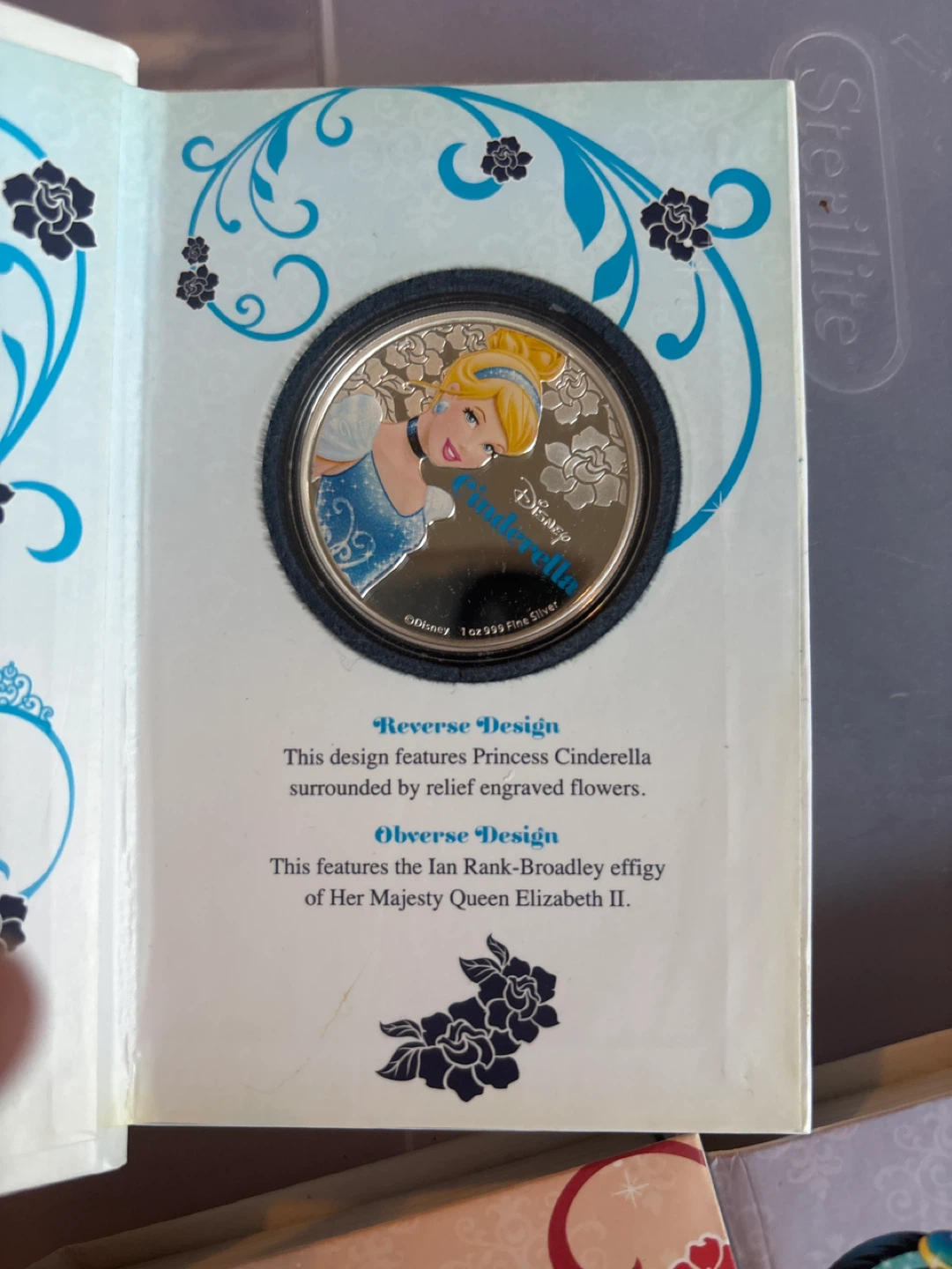 Disney Princess 1 oz Silver Coin Limited Edition Set - photo 4