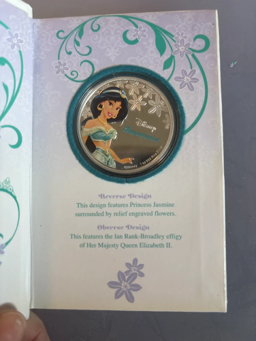 Disney Princess 1 oz Silver Coin Limited Edition Set image indicator(7)