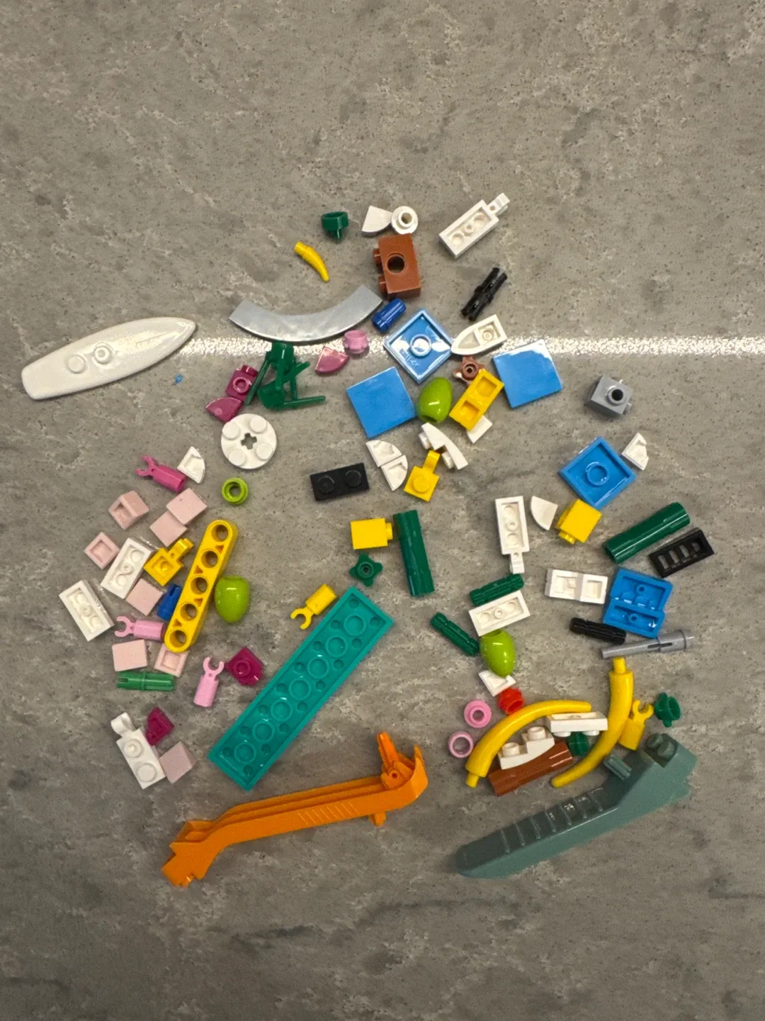 Mixed Building Block Pieces thumbnail