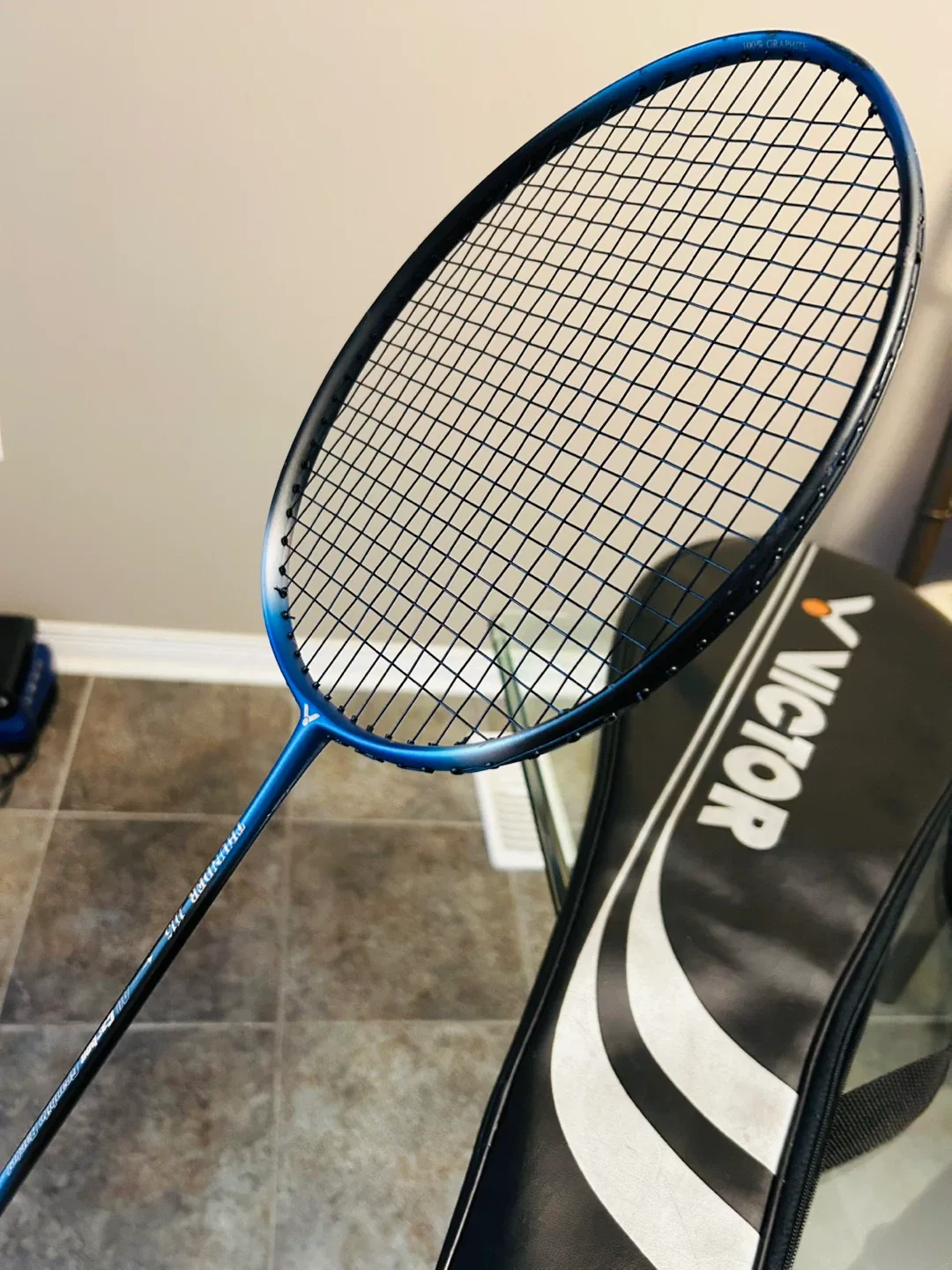 Victor Thunder 1115 Performance Badminton Racket (4UG5) image indicator(5)