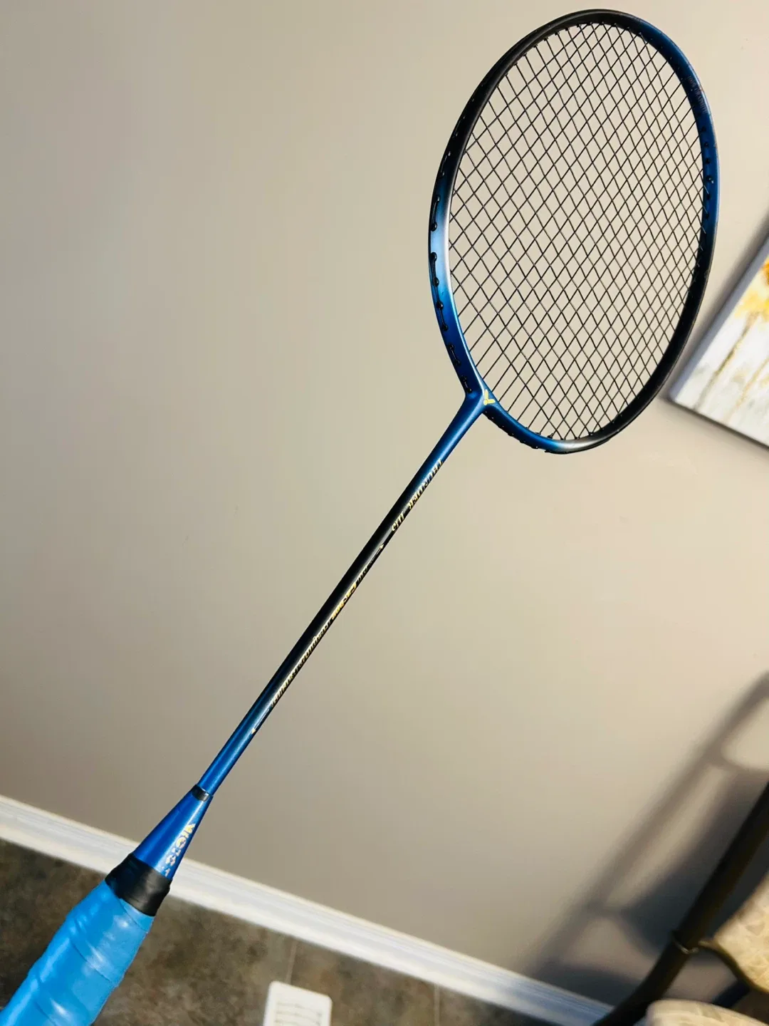 Victor Thunder 1115 Performance Badminton Racket (4UG5) image indicator(8)