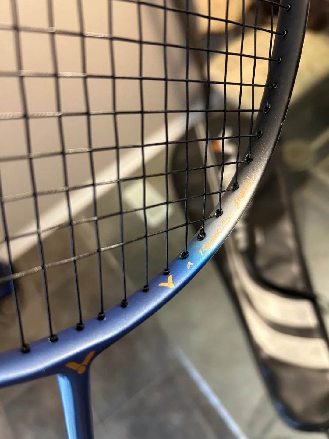 Victor Thunder 1115 Performance Badminton Racket (4UG5) image indicator(9)