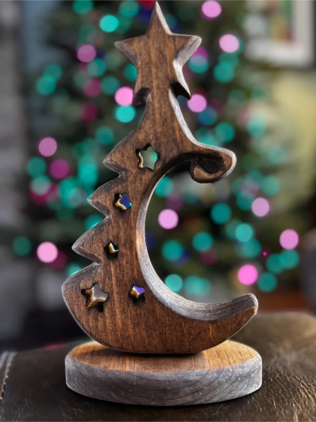 🎄 Handcrafted Wooden Star Christmas Tree Ornament Holder – $25 🎄 image indicator(2)