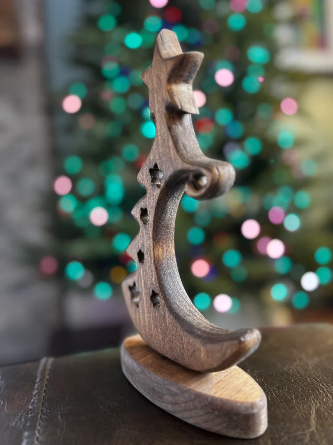 🎄 Handcrafted Wooden Star Christmas Tree Ornament Holder – $25 🎄 image indicator(3)