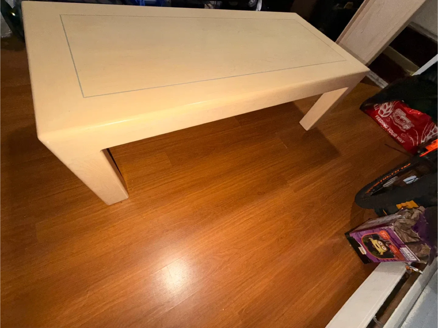 Coffee Table - Beige image indicator(3)