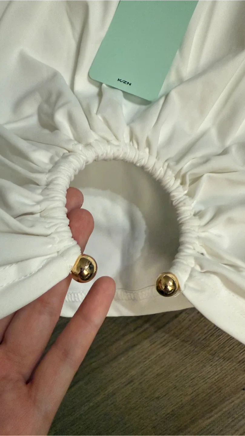 New with Tags White Top image indicator(4)