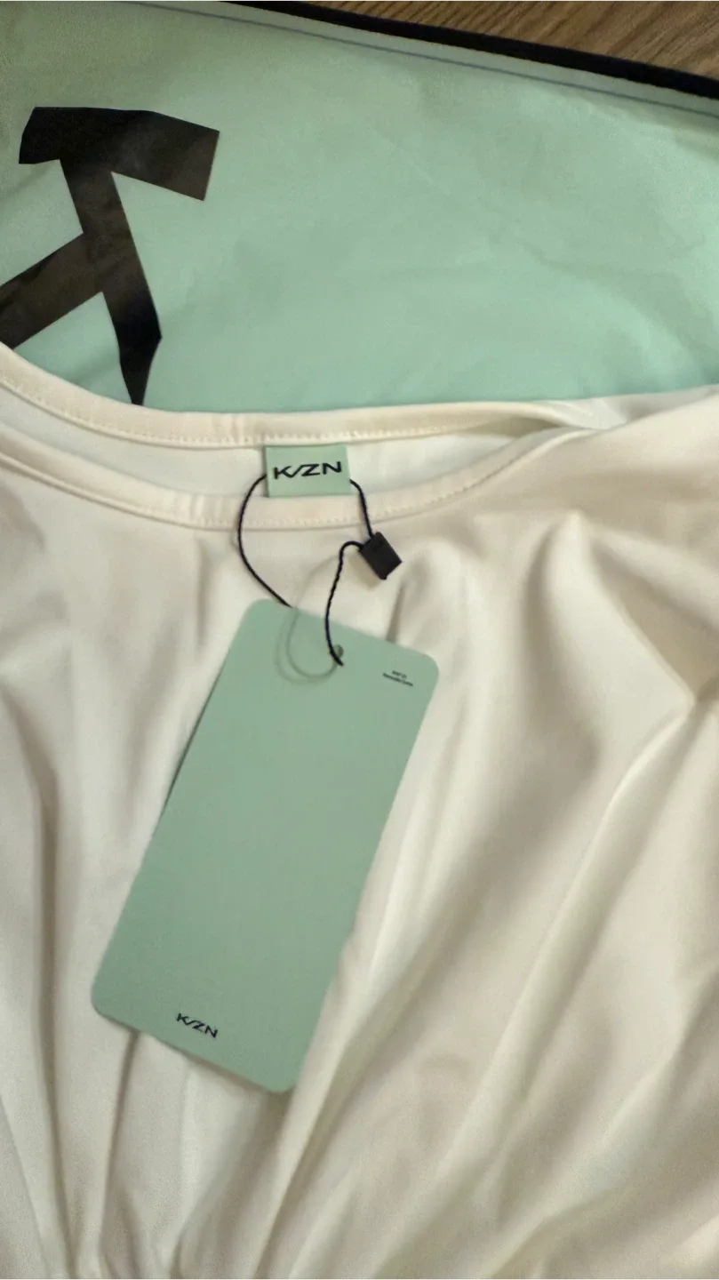 New with Tags White Top image indicator(5)