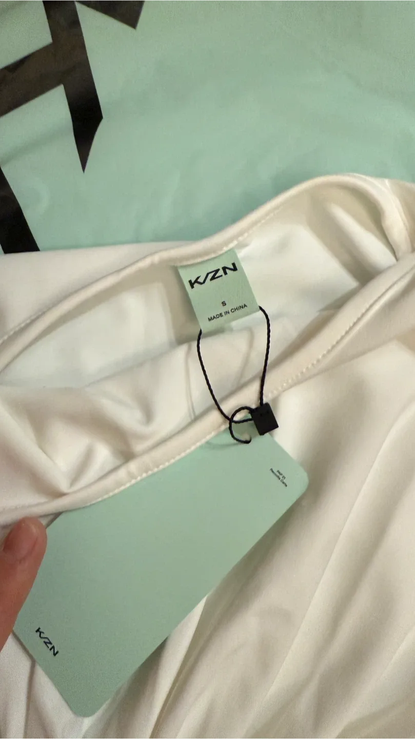 New with Tags White Top image indicator(6)