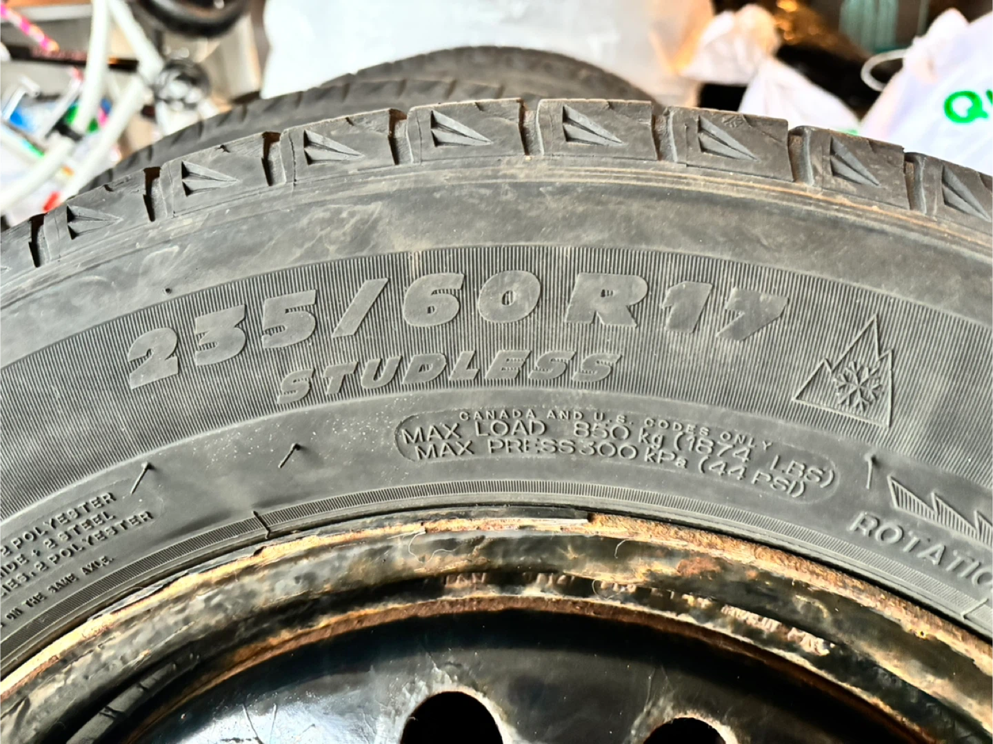 4 Michelin 235/60R17 Studless Winter Tires - photo 2