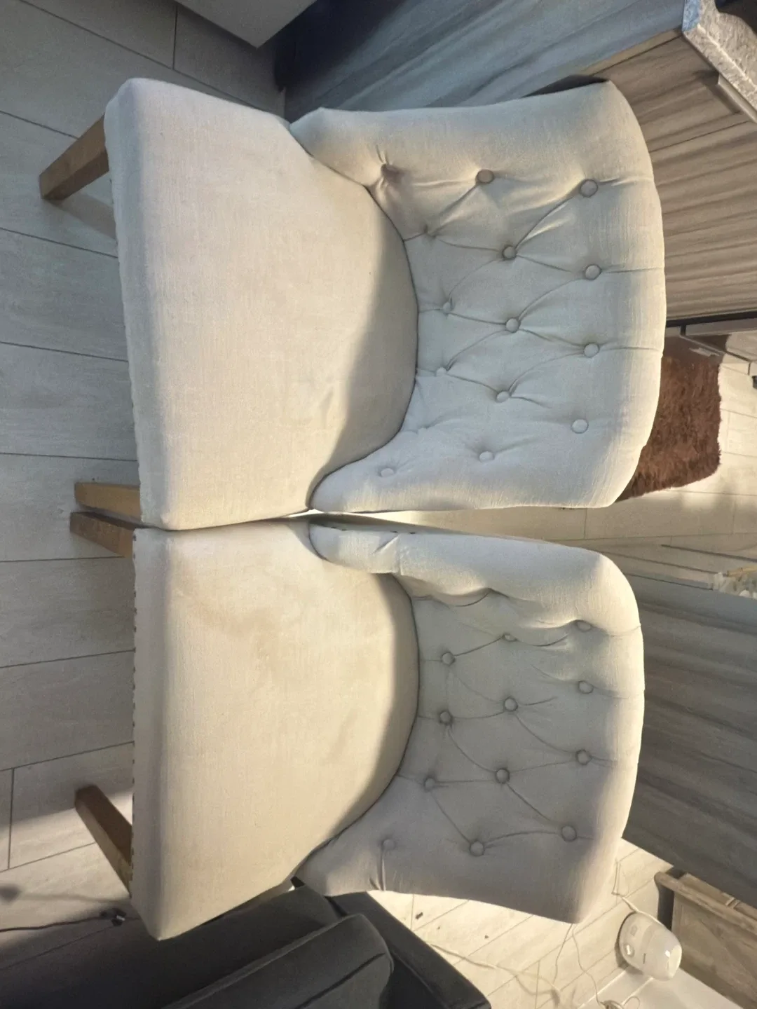 Set of 2 Accent Chairs - Beige image indicator(2)