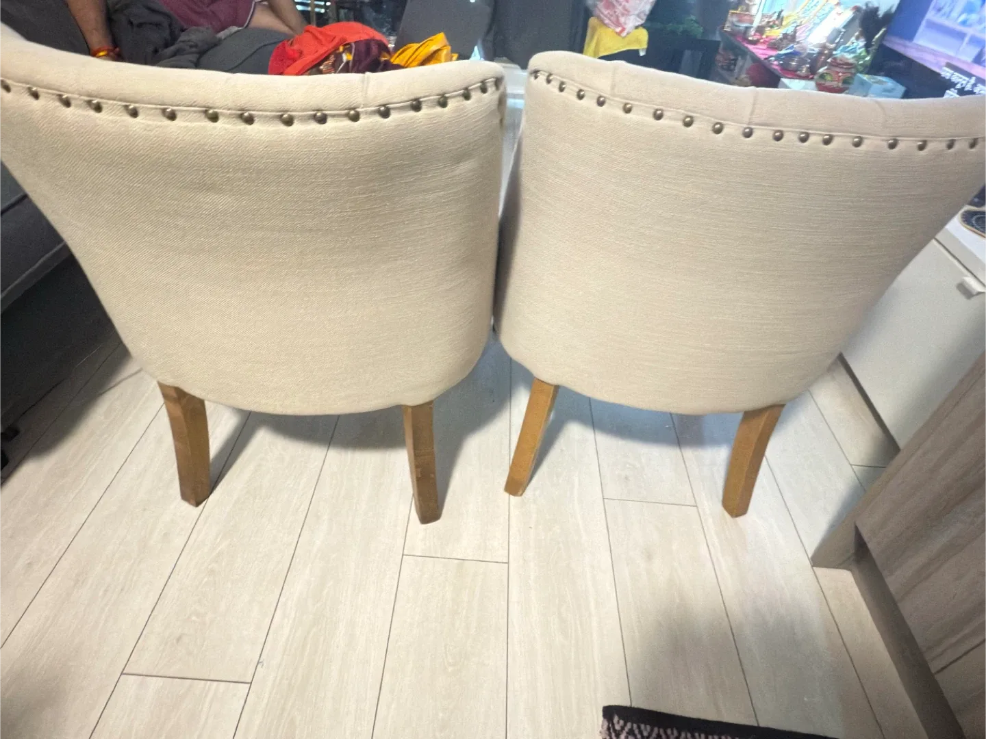Set of 2 Accent Chairs - Beige image indicator(3)