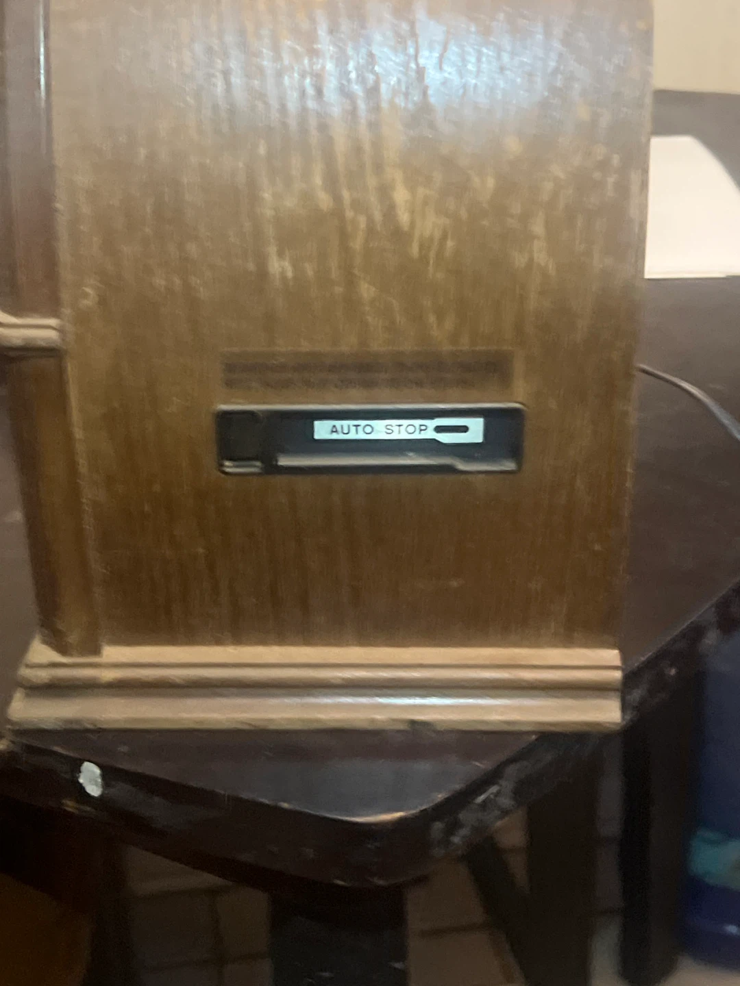 Vintage Wurlitzer Radio - photo 3