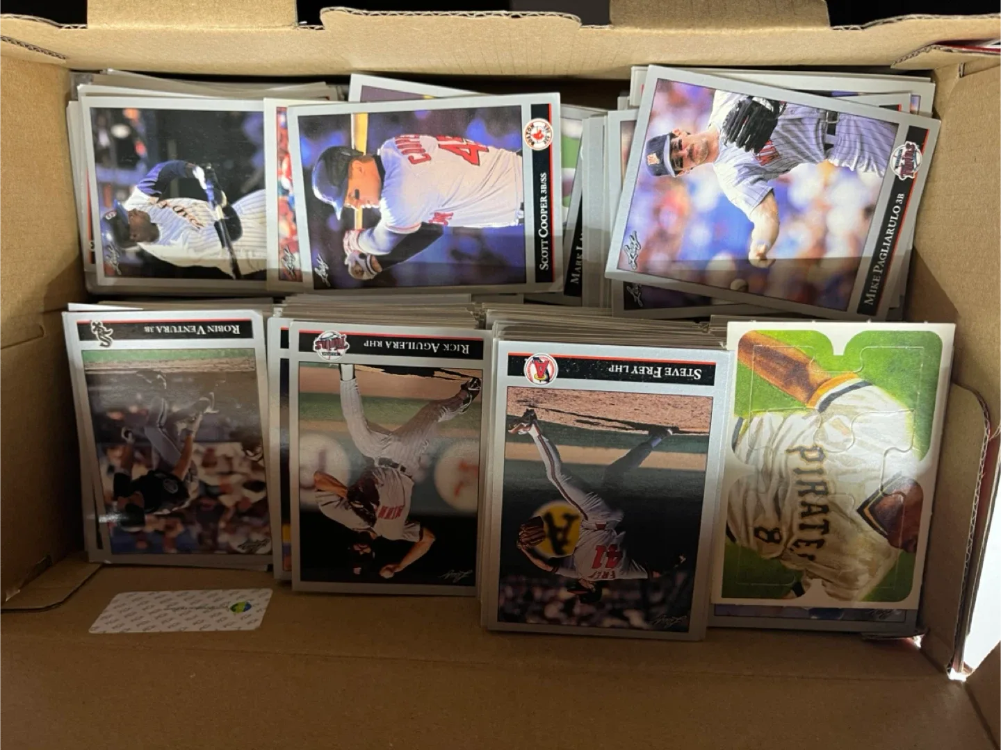 1992 Leaf Baseball Card Set - Series 2 image indicator(3)