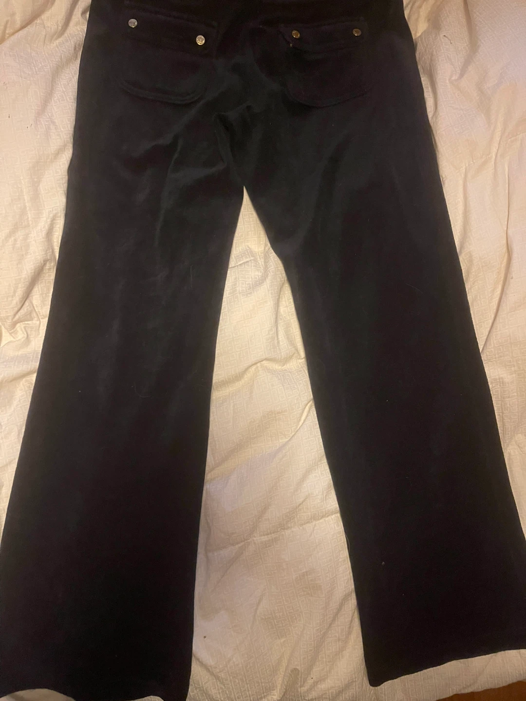Juicy Couture navy blue velour pants - photo 5