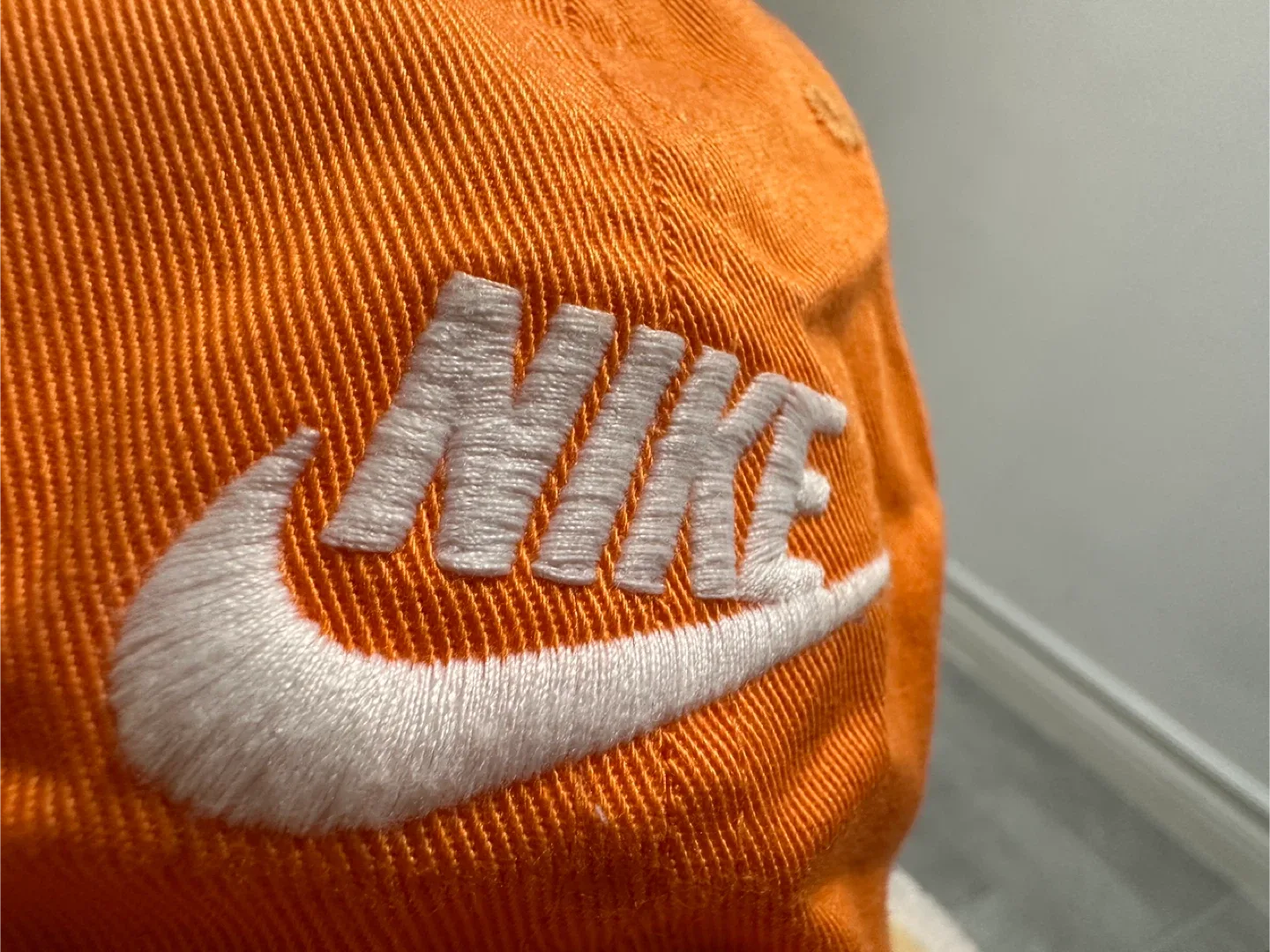 Nike Club Cap - Orange, Size S/M image indicator(3)