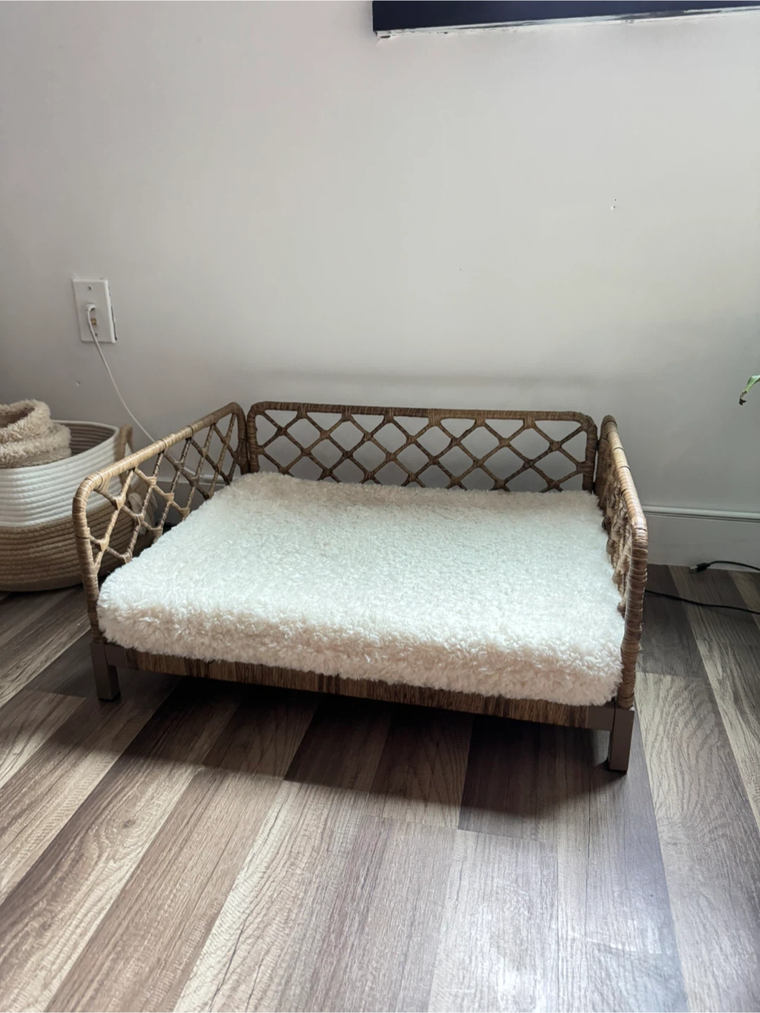 Wicker Dog Bed with Plush Cushion