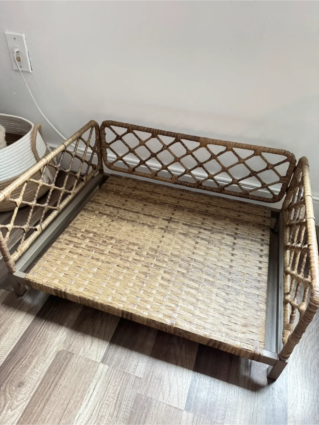 Wicker Dog Bed with Plush Cushion image indicator(6)