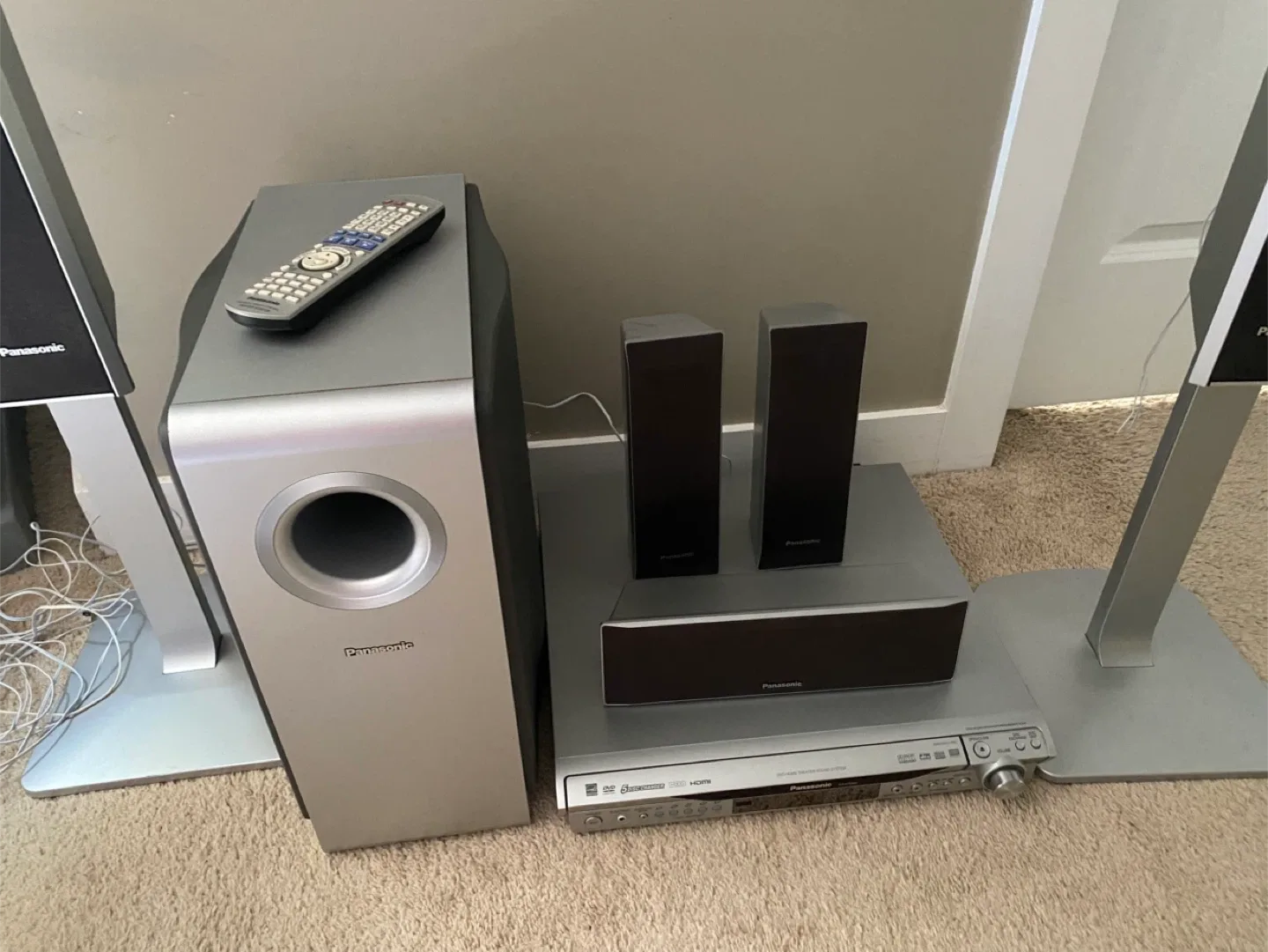 🥕 Panasonic Speakers thumbnail