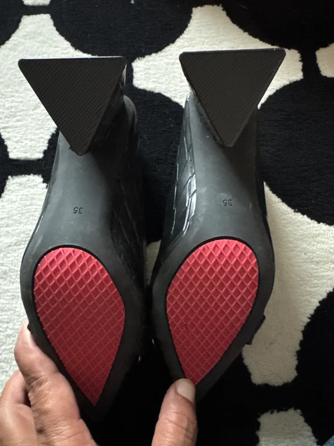 Ket Importa Black Heels - Size 35 image indicator(3)