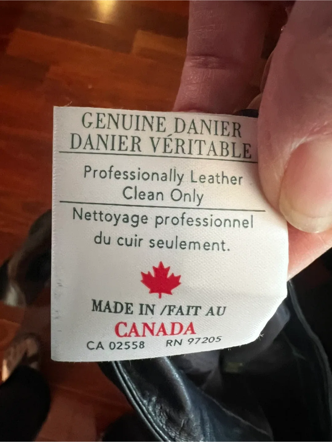 Danier Black Leather Pants - Size 14 image indicator(4)