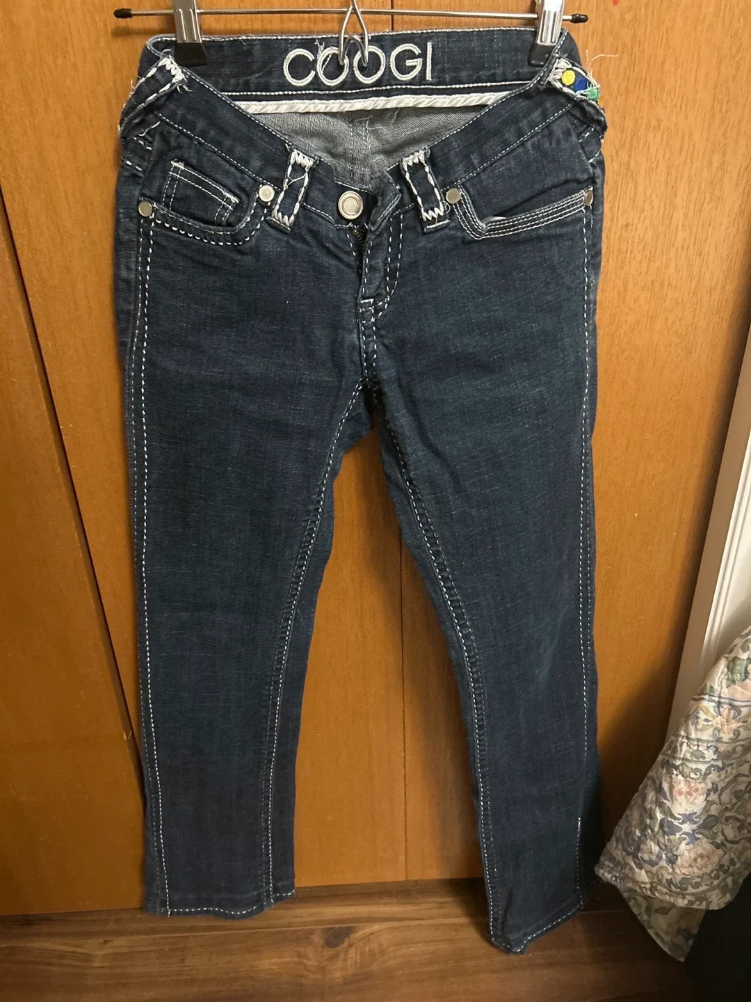 Coogi Jeans - Authentic Australian Design image indicator(2)