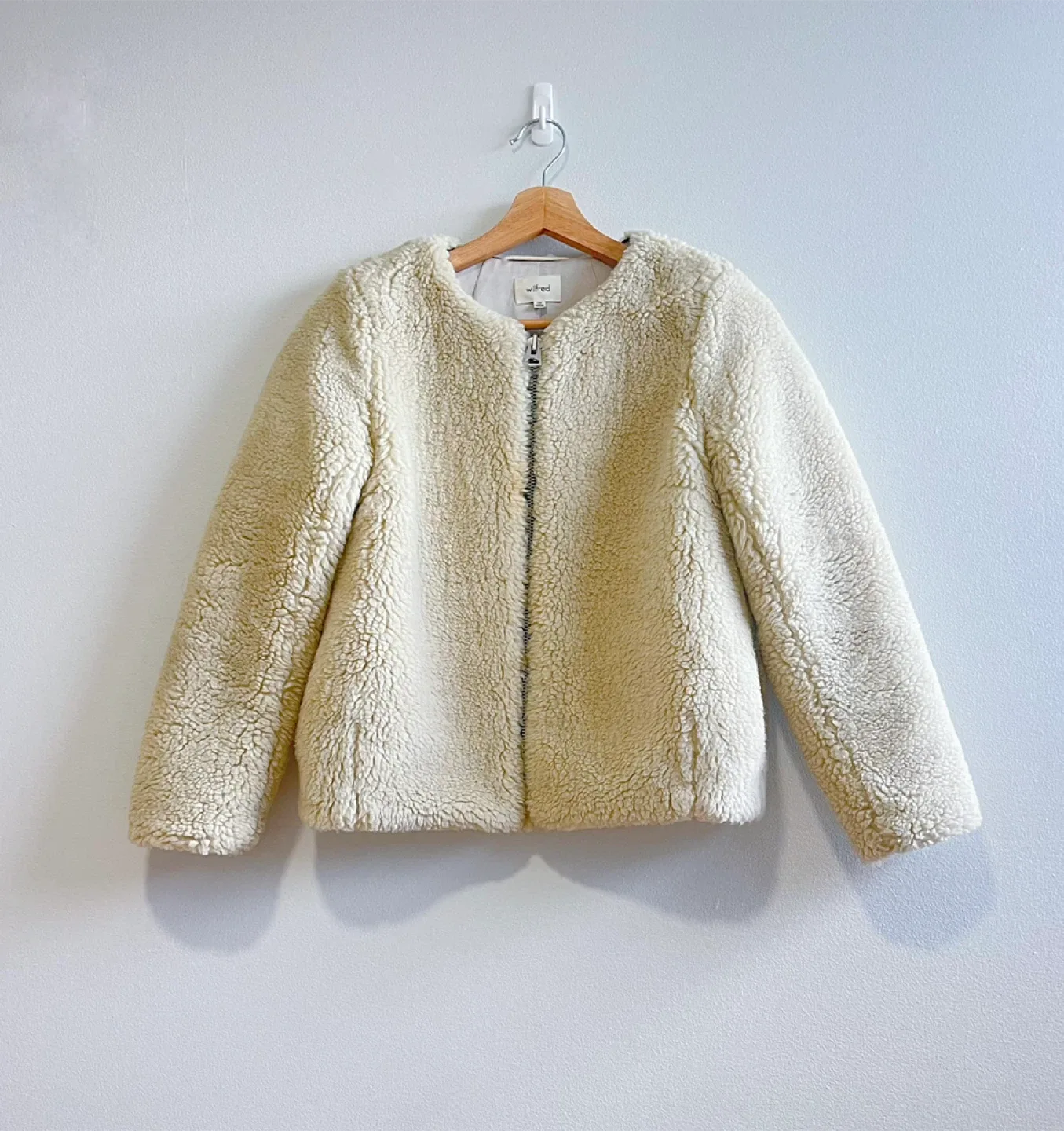 Wilfred Sherpa Jacket & Sweater image indicator(2)