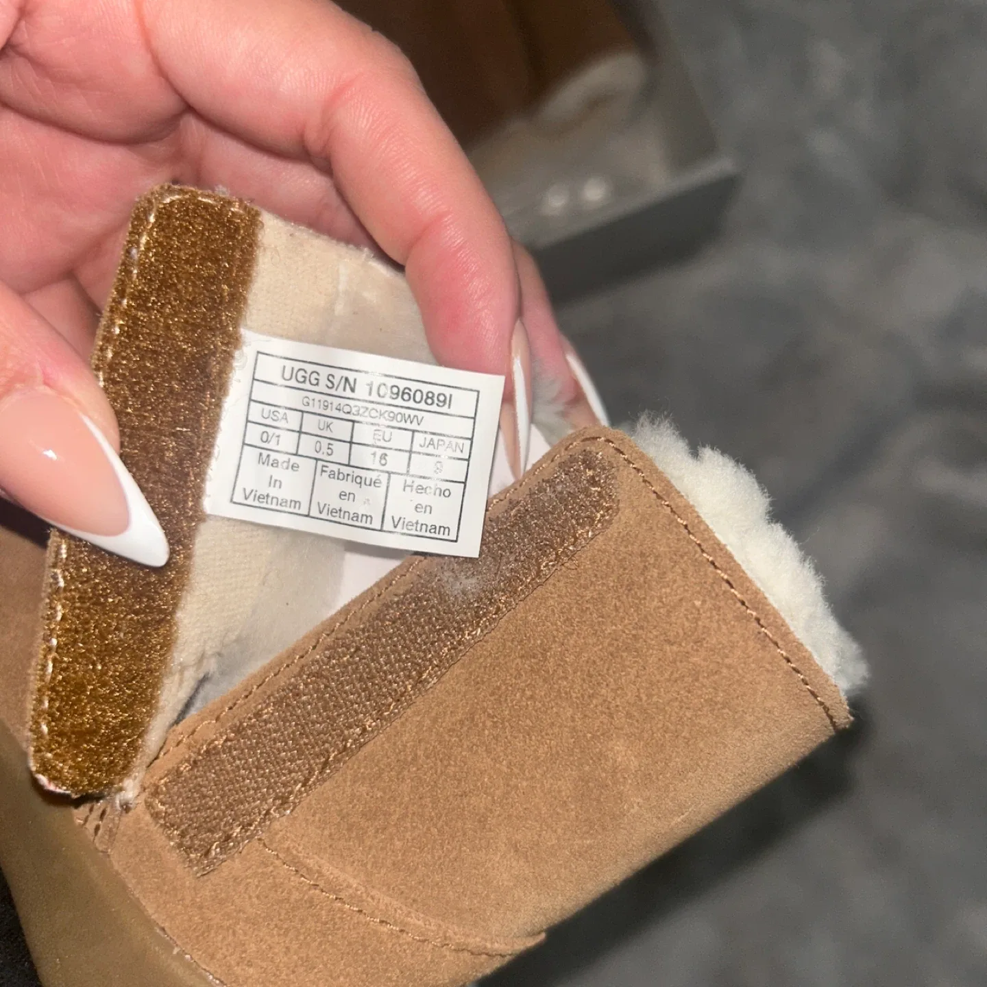 New UGG Baby Bixbee Booties - Size 0/1 image indicator(3)