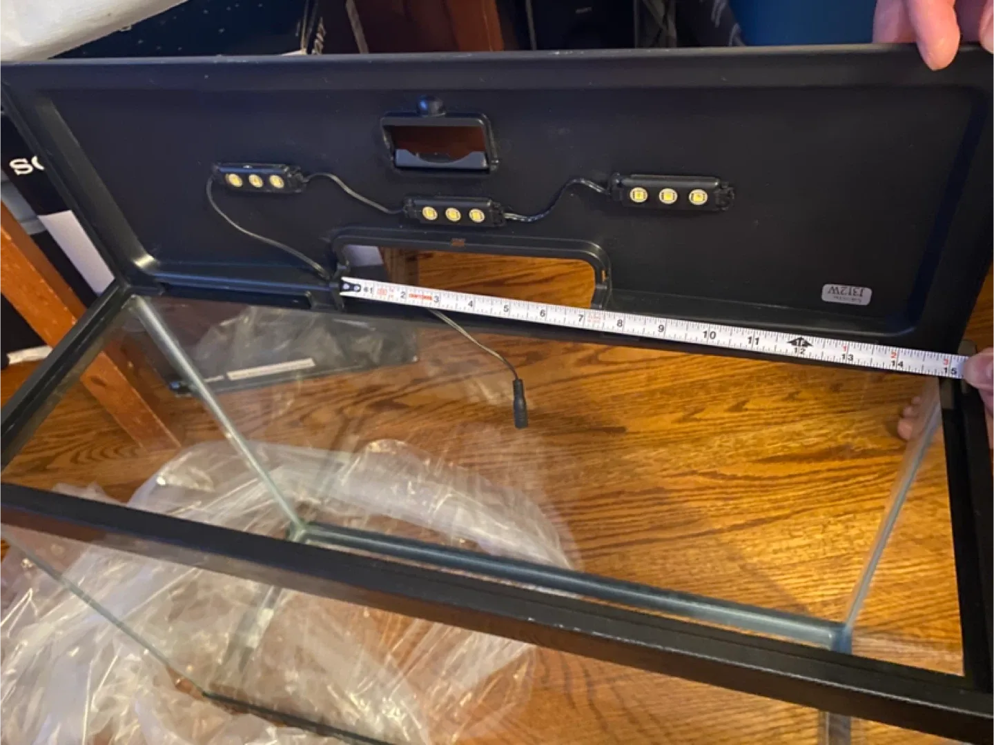 Fish Tank with Lid (24x12x16 inches) image indicator(4)