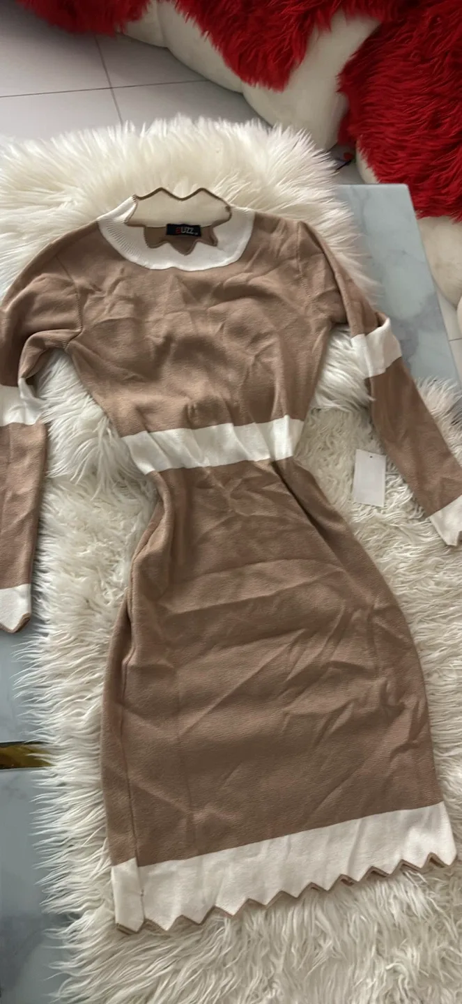 BUZZ Dress - Beige and White thumbnail