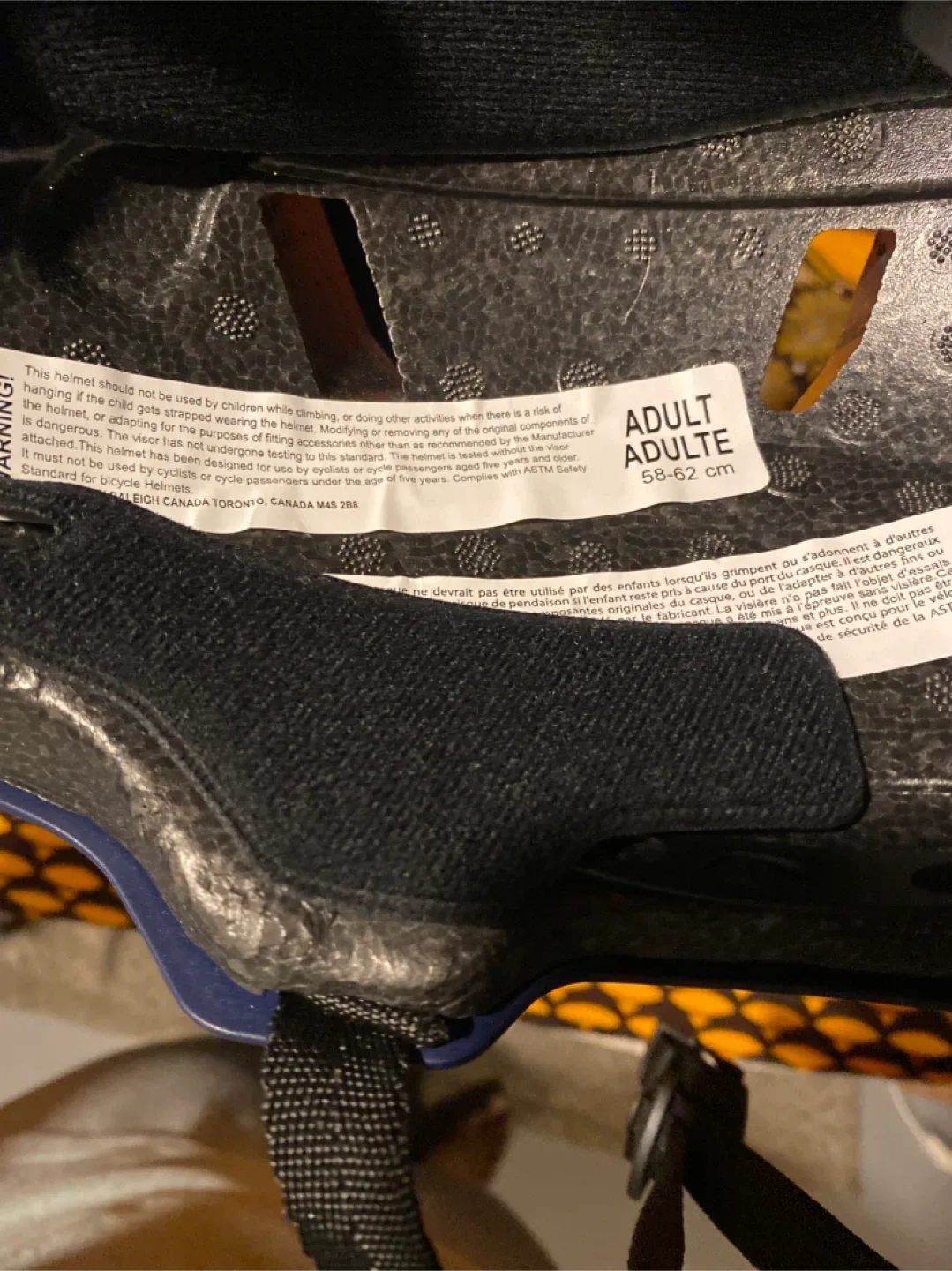 Raleigh Adult Helmet - Size 58-62 cm image indicator(3)