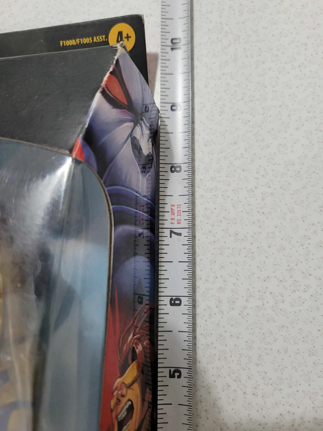 Marvel Legends X-Men Cyclops Figure - photo 4