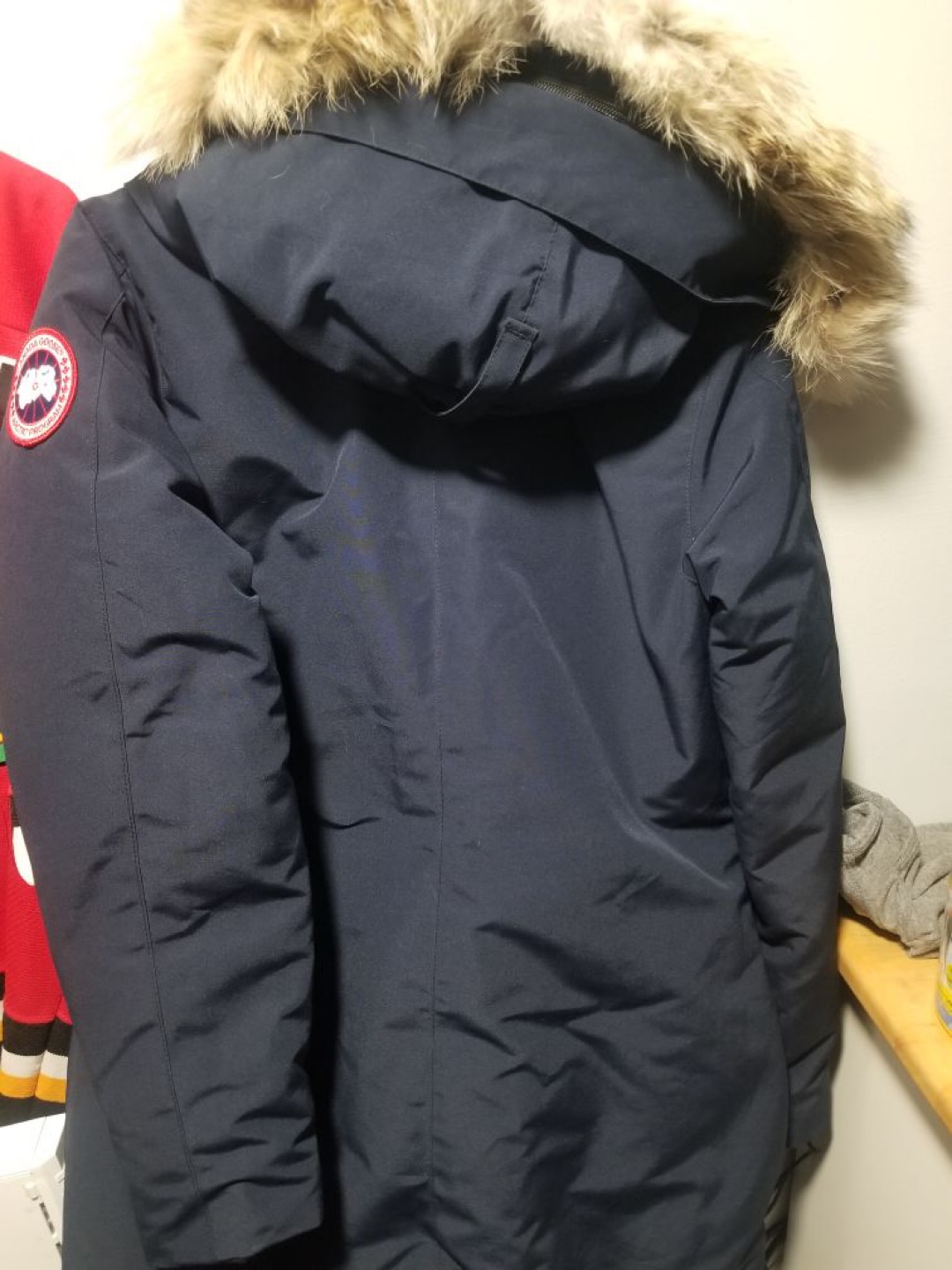 Canada Goose Parka - Large - photo 4