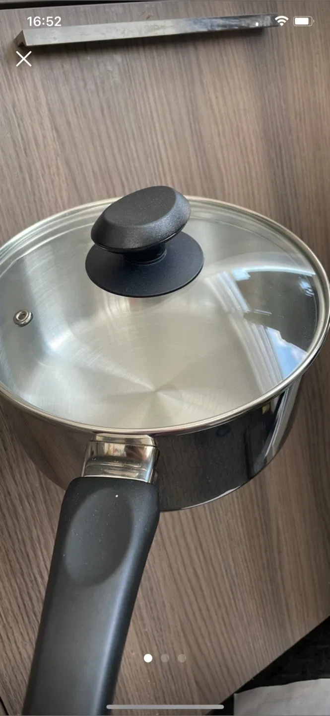 Brand new Stainless Steel Saucepan with Lid thumbnail