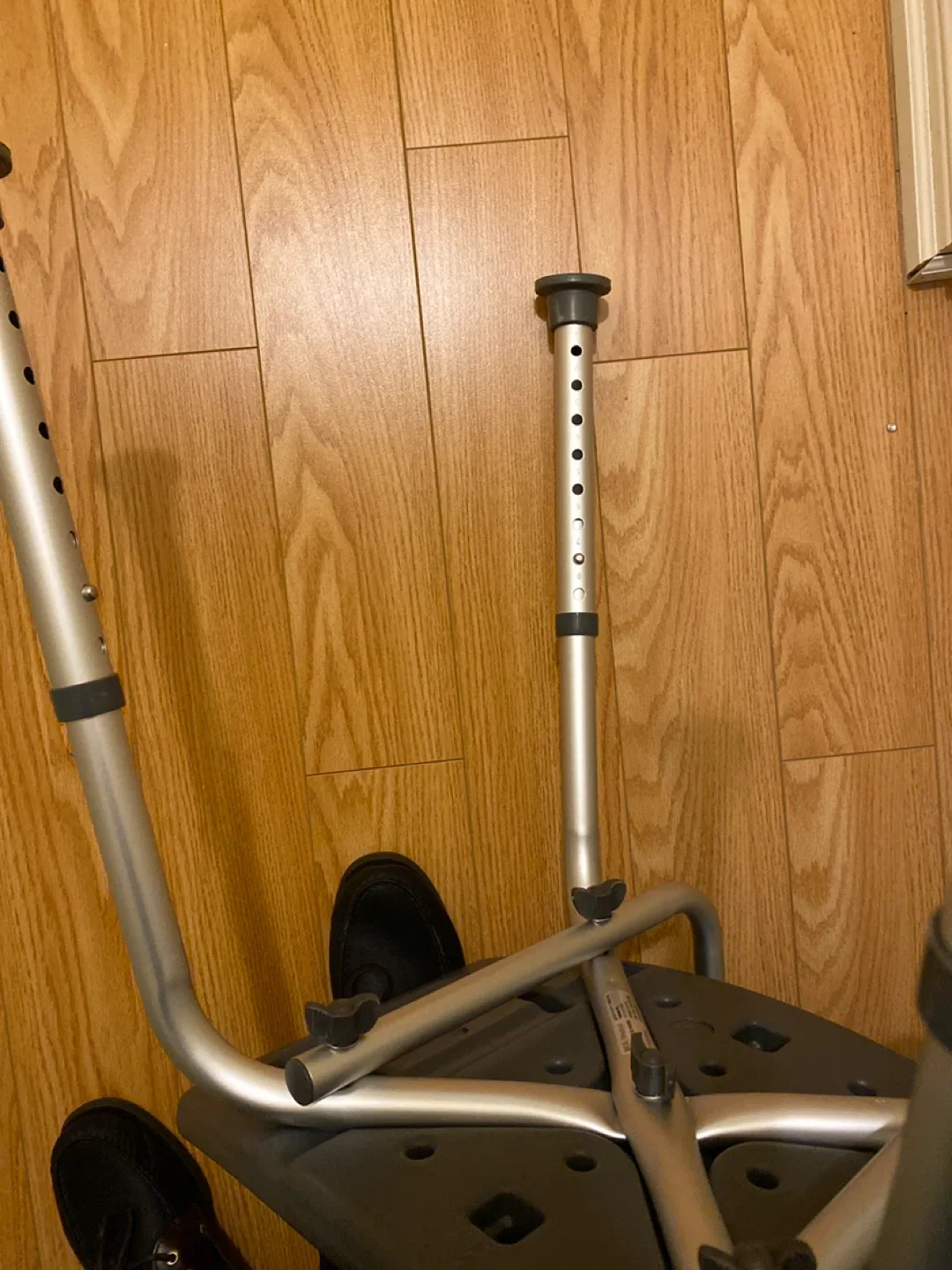 BIOS Living Adjustable Bath & Shower Bench image indicator(3)