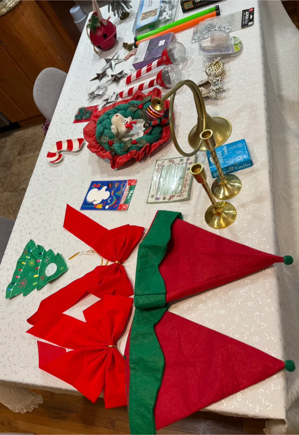 Christmas Holiday Decor Lot thumbnail