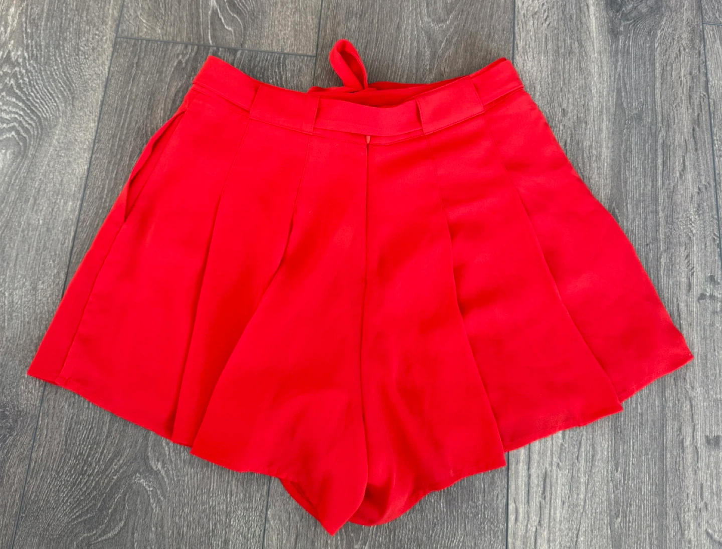 🆕 Sunday Best Red Shorts - Size 0 - photo 4