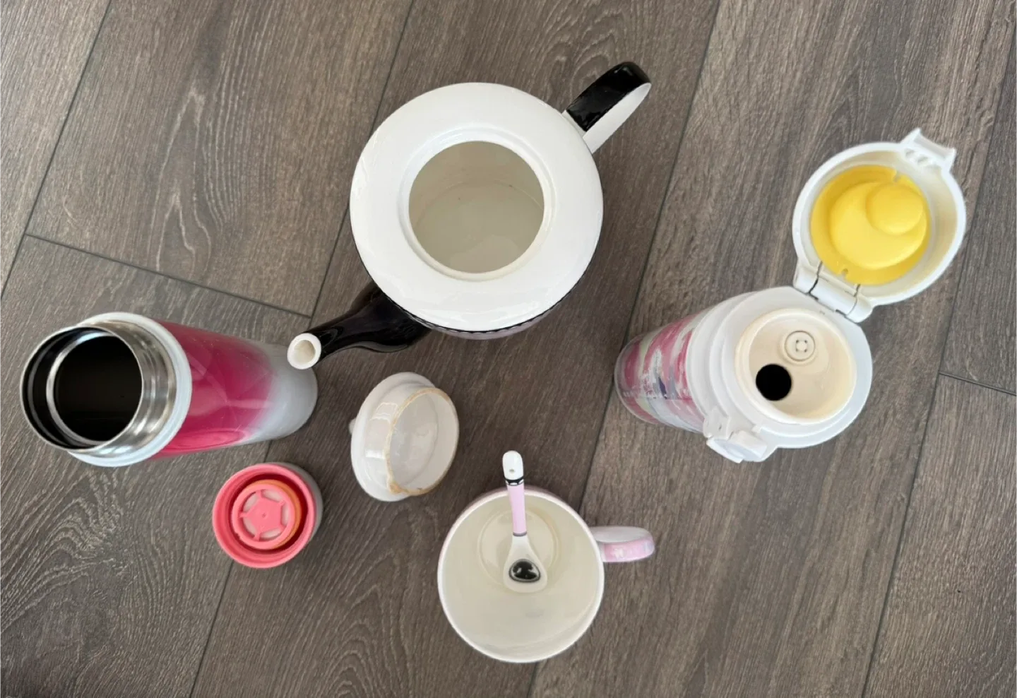 Cute Pinky Francis & Mac Teapot Set image indicator(4)