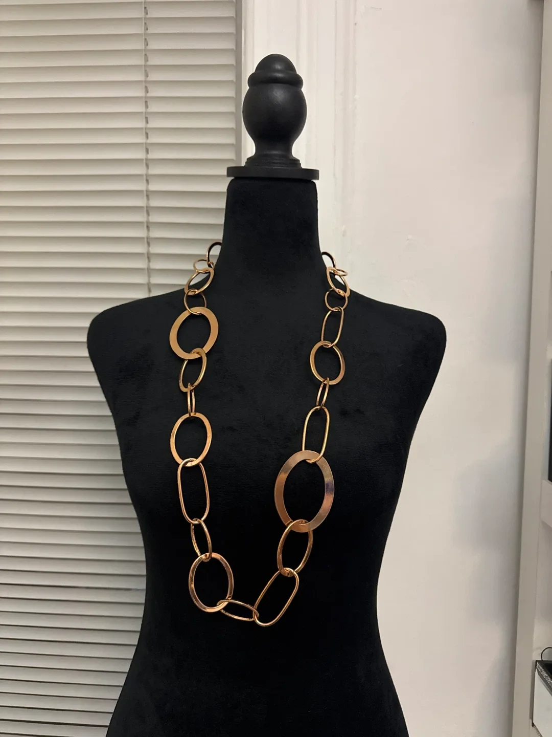 Tazza Gold Chain Necklace image indicator(2)