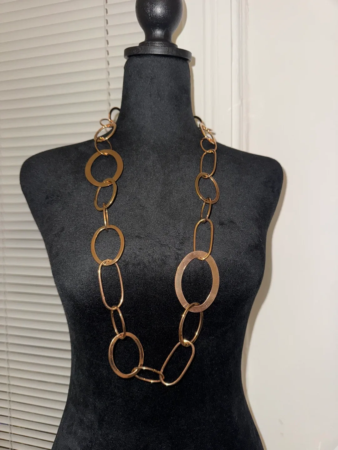 Tazza Gold Chain Necklace image indicator(3)