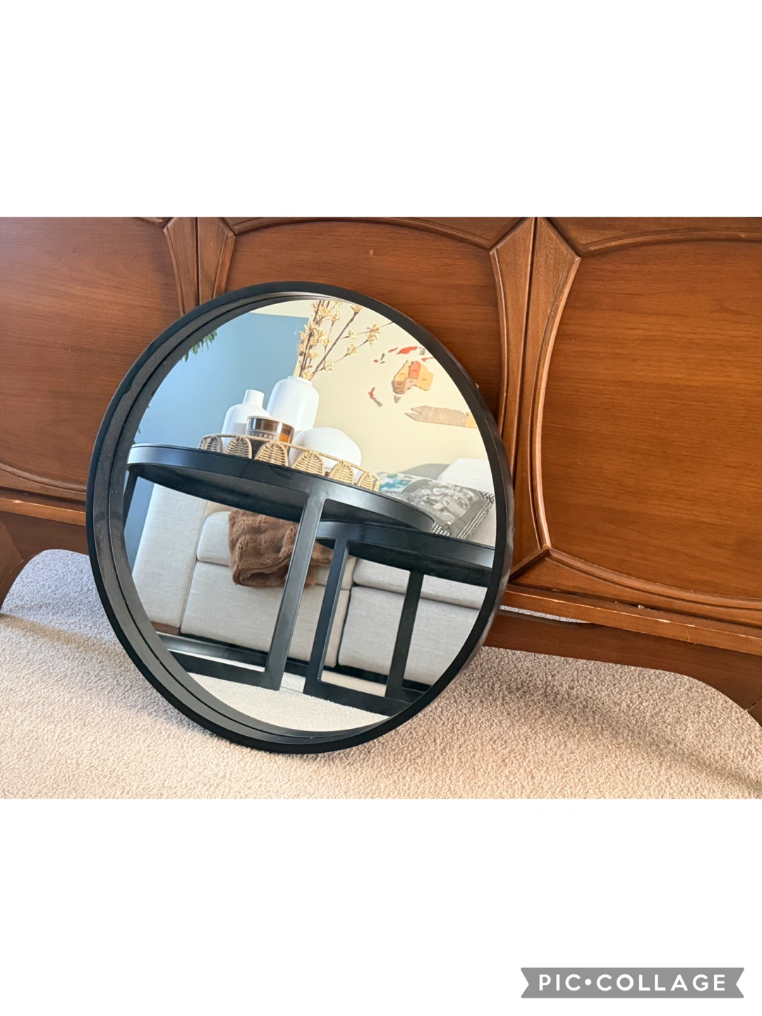 22” Black Round Mirror