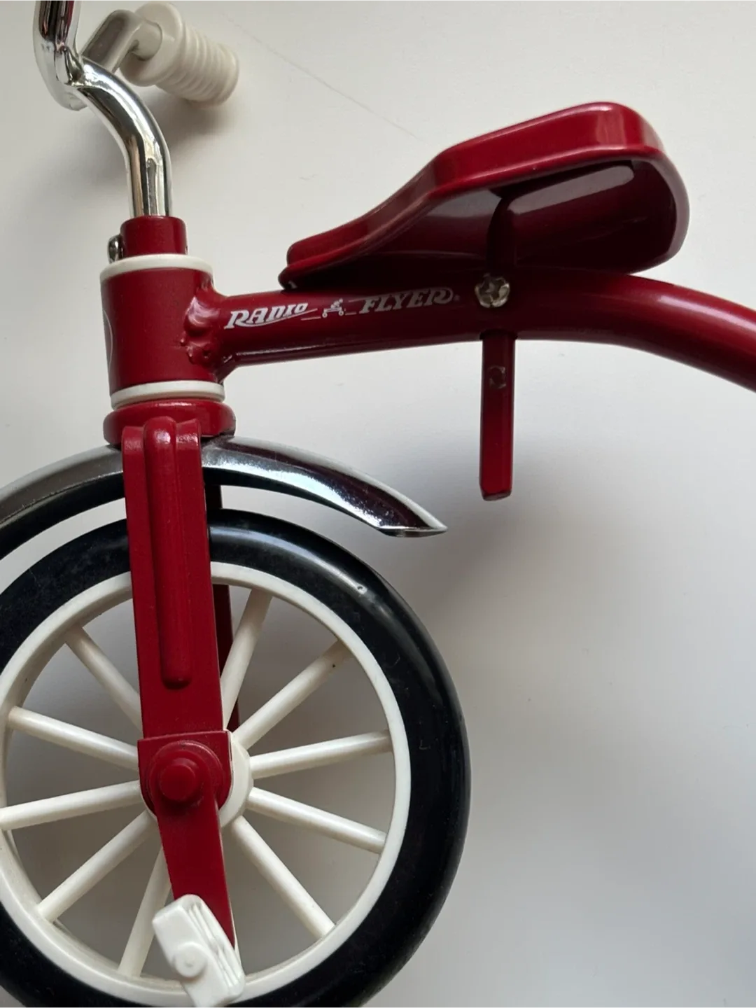Radio Flyer Tricycle - Red image indicator(3)