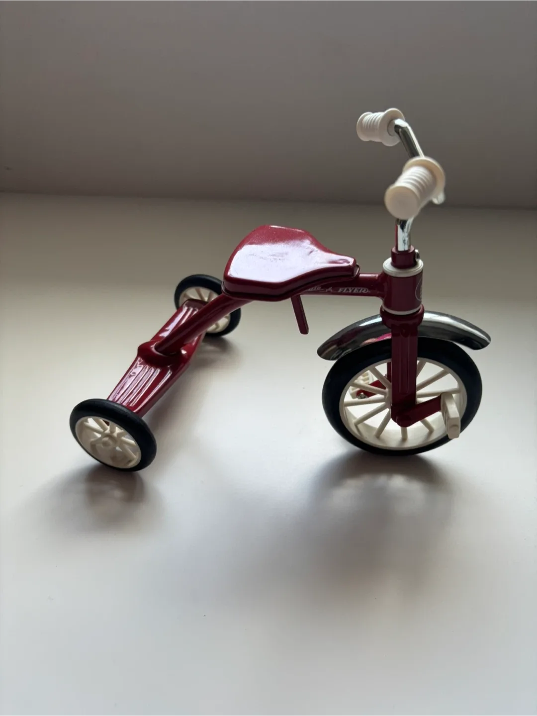 Radio Flyer Tricycle - Red image indicator(6)
