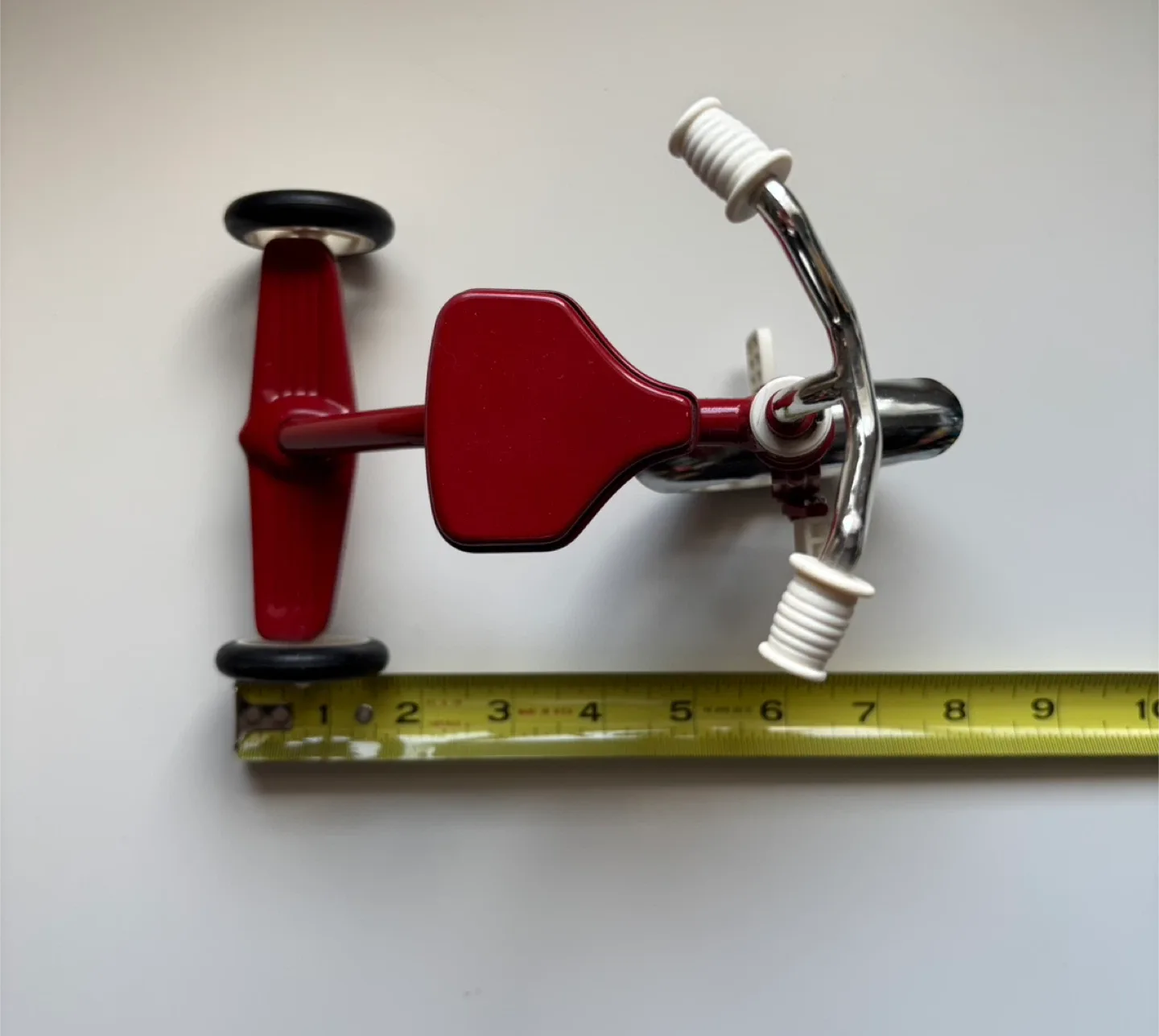 Radio Flyer Tricycle - Red image indicator(7)