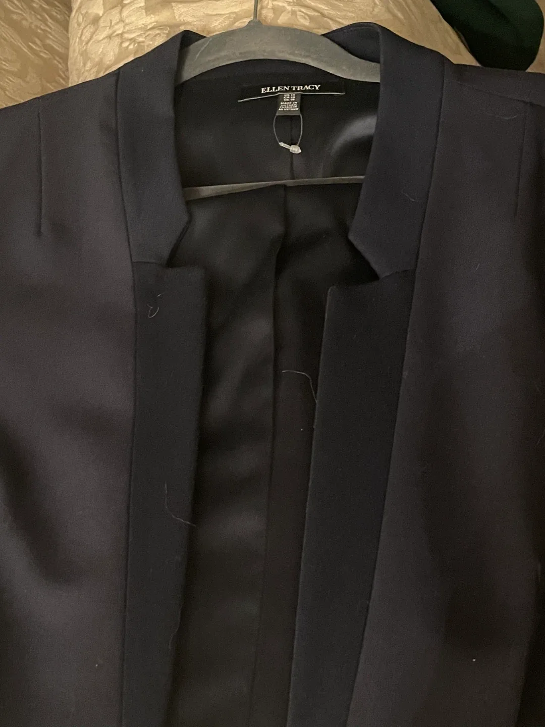 Ellen Tracy Blazer - Size 14 - Navy Blue image indicator(5)