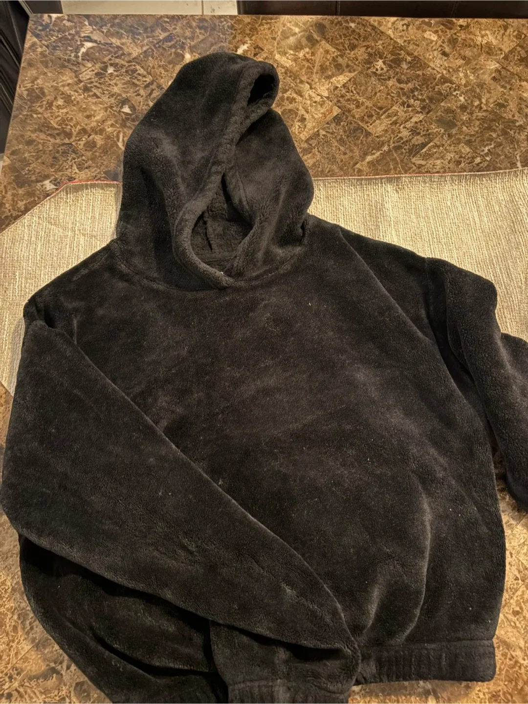 Assorted Sweaters & Vests image indicator(7)