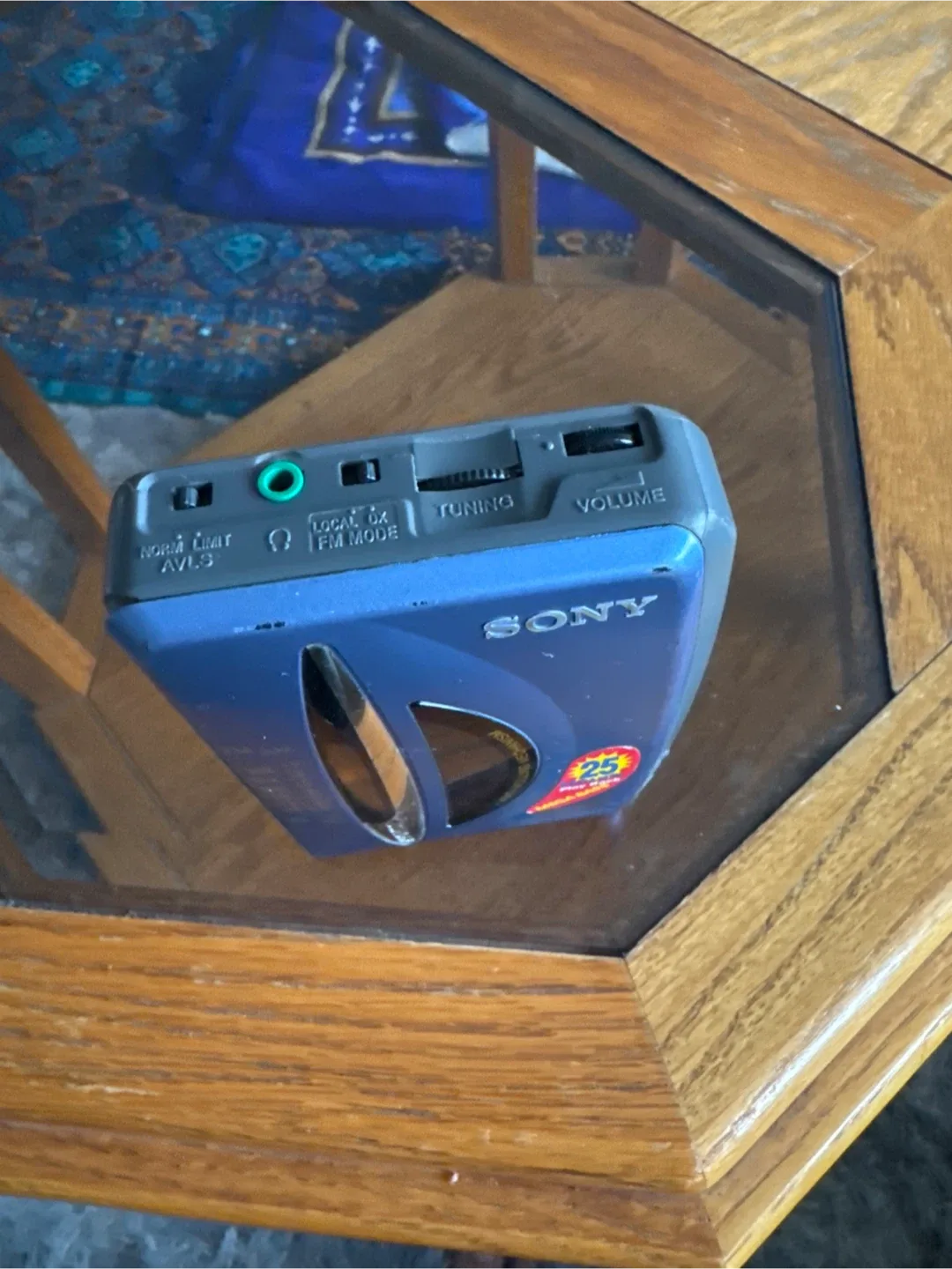 Vintage Sony Walkman Mega Bass image indicator(2)