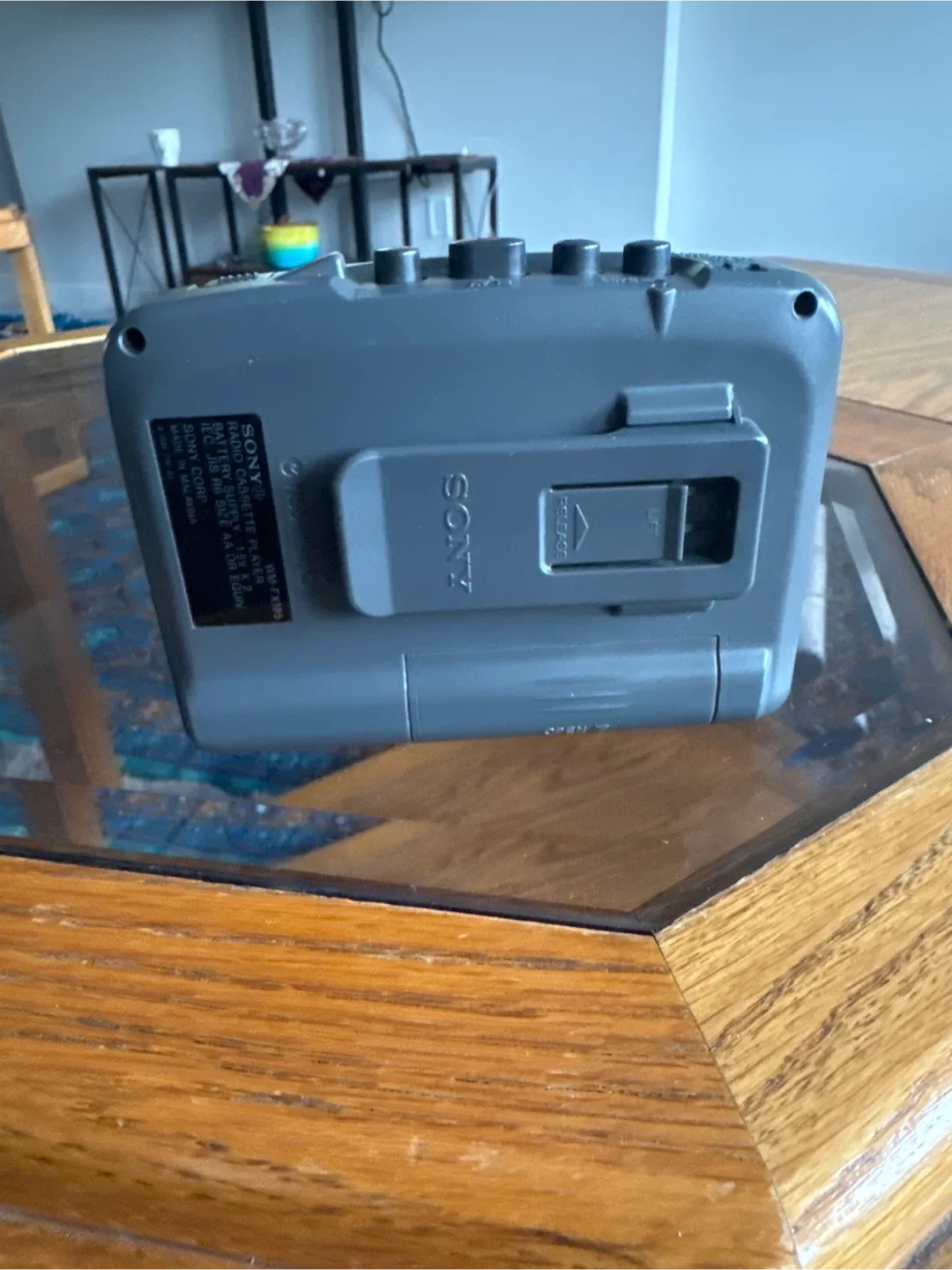 Vintage Sony Walkman Mega Bass image indicator(4)