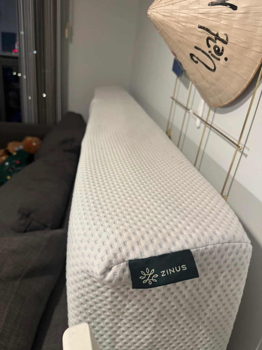 Zinus Mattress - Great Condition - photo 2